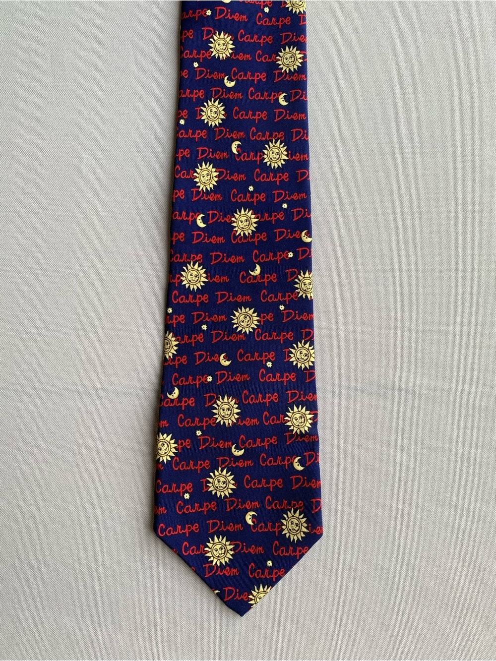 Vintage 1993 Alynn Neckwear Carpe Diem Seize The Day 100% Silk Tie Celestial